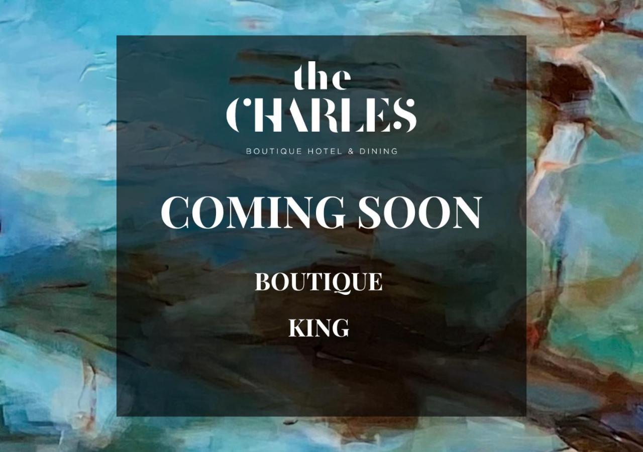 The Charles Hotel Wagga Wagga Bagian luar foto